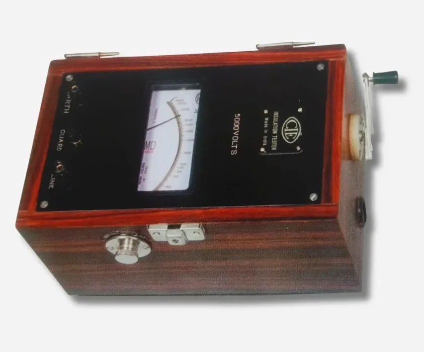 CIE/666/MR — Multirange Insulation Tester — Wooden Body (Hand-Driven)